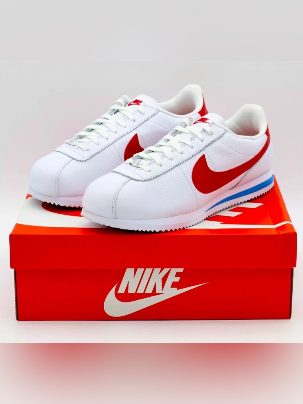 NIKE Cortez Women’s size 9.5